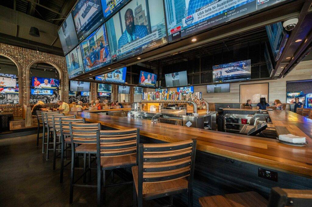 Walk-Ons Sports Bistreaux Ritter Maher Architects Baton Rouge