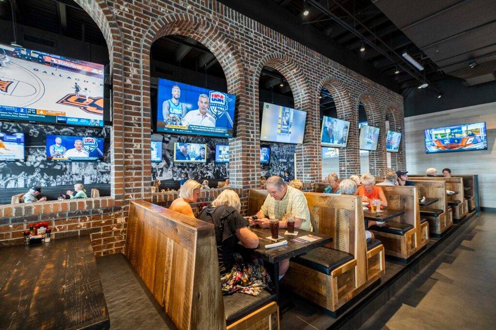 Walk-Ons Sports Bistreaux Ritter Maher Architects Baton Rouge